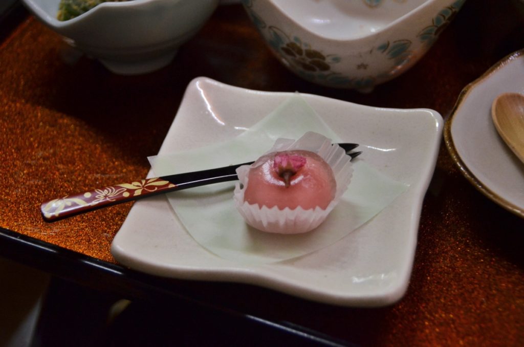 A cute gelatin, slightly-sweet dessert